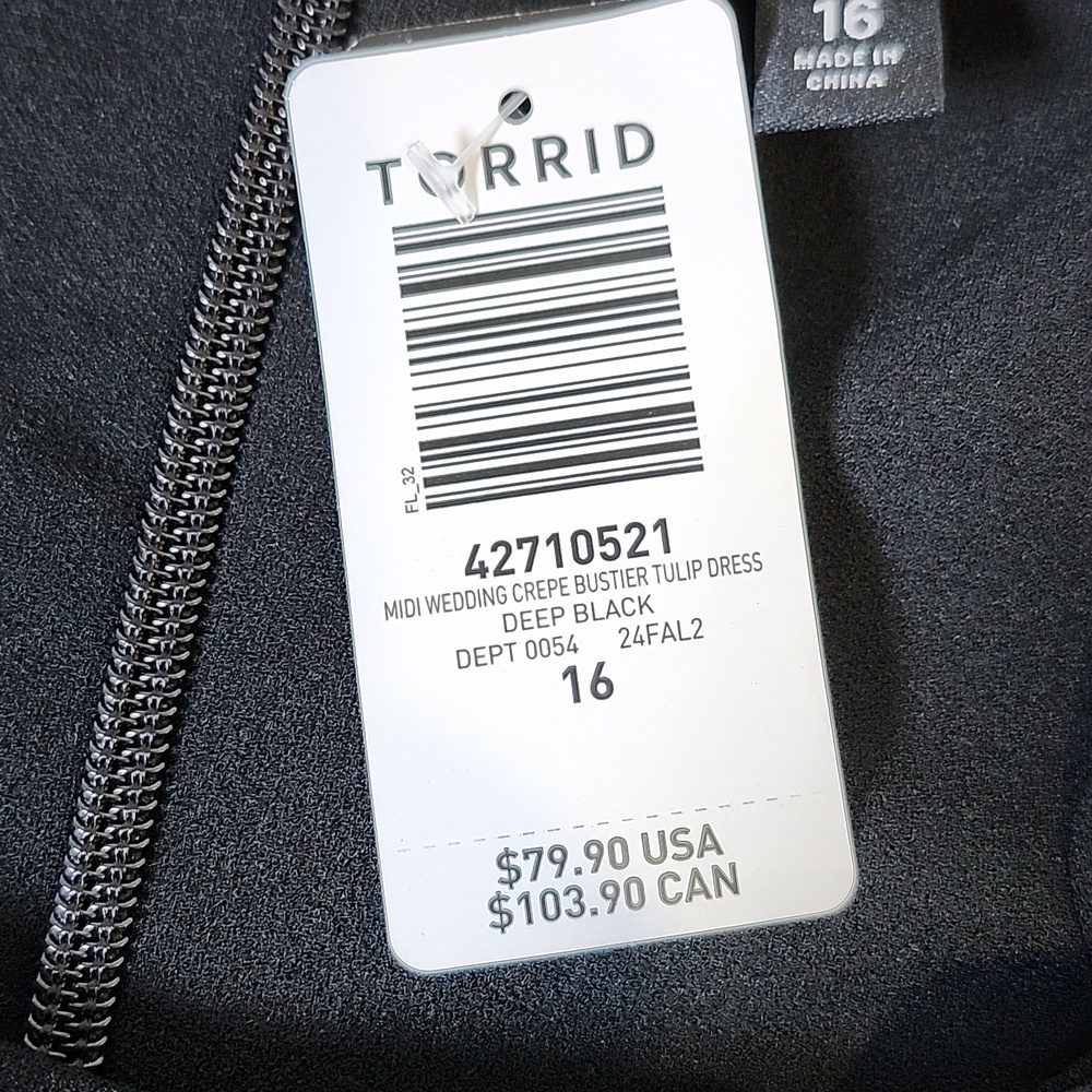 Torrid Black Tulip Hem Bustier Midi Dress Crepe Size 16 Draped Neckline NWT - Picture 6 of 9